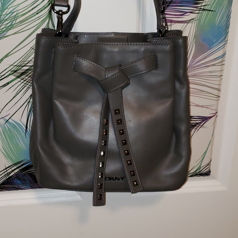 DKNY CROSSBODY PURSE